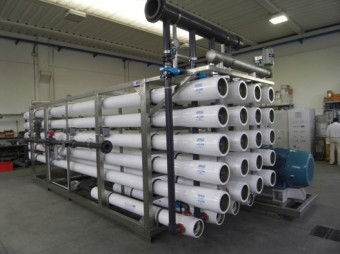 FIBERGLASS HOUSINGS DRINKING WATER