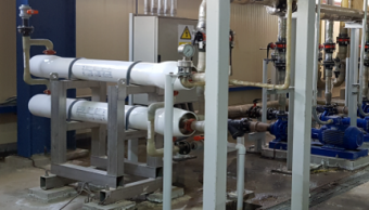 FIBERGLASS HOUSINGS CLEANING SOLUTION