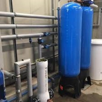 FIBERGLASS HOUSINGS INDUSTRIAL