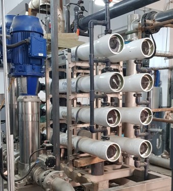 FIBERGLASS HOUSINGS INDUSTRIAL